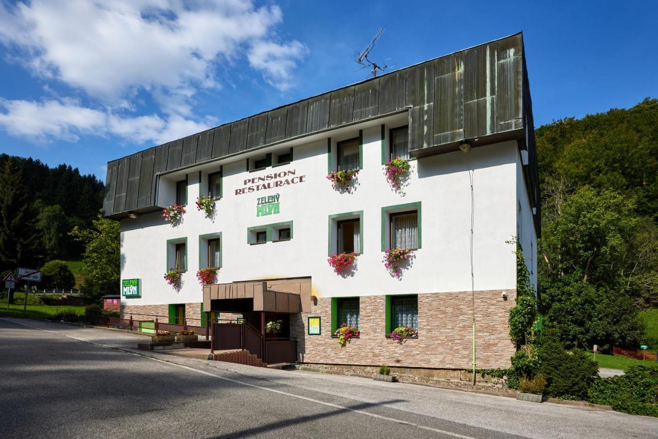Pension & Restaurace Zeleny Mlyn Žacléř מראה חיצוני תמונה