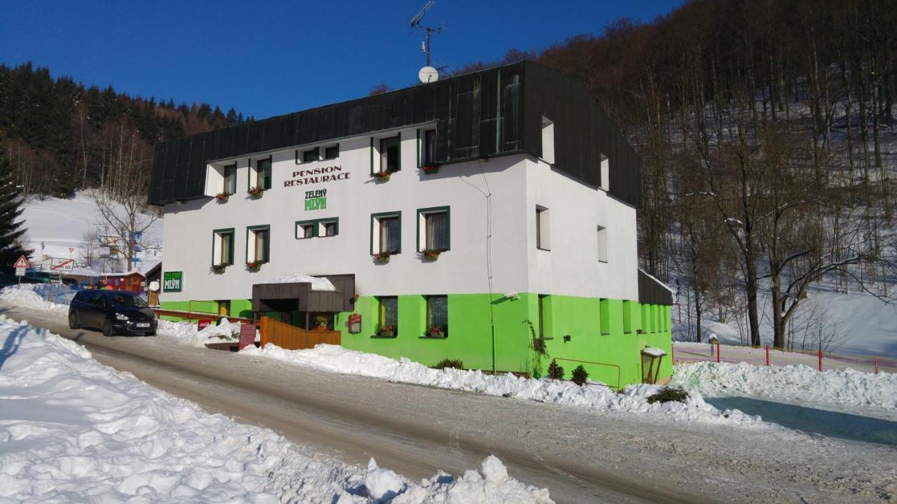 Pension & Restaurace Zeleny Mlyn Žacléř מראה חיצוני תמונה