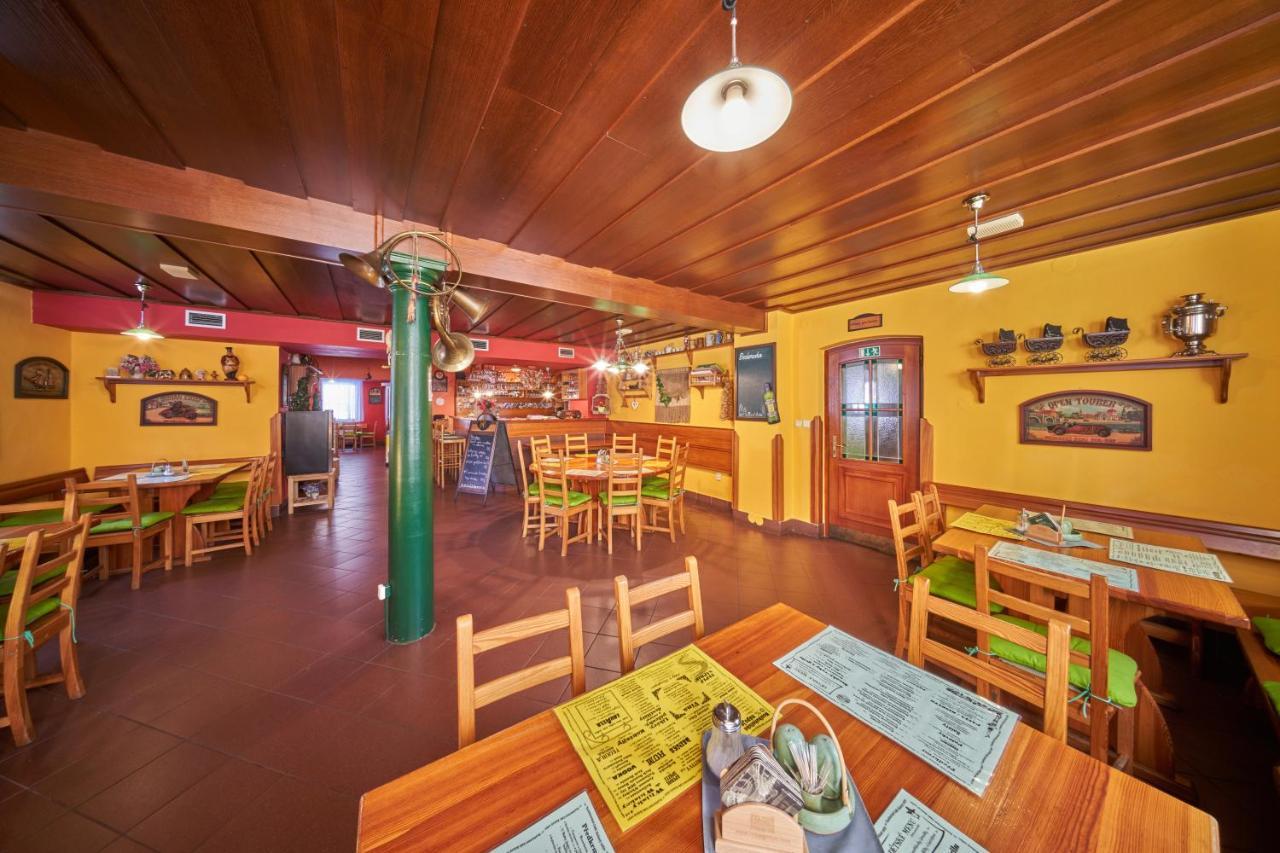 Pension & Restaurace Zeleny Mlyn Žacléř מראה חיצוני תמונה